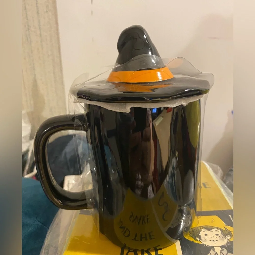 Rae Dunn Black Artisan Mug with Hat Lid NWOT (GL)